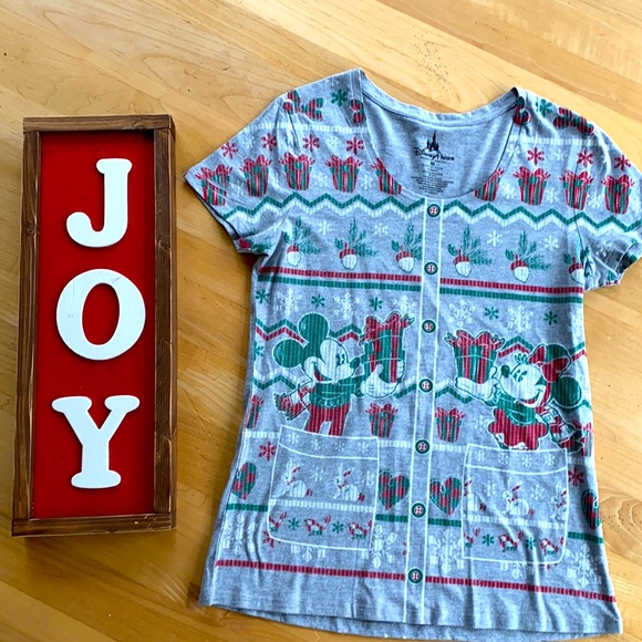 Disney Parks Authentic Holiday T-Shirt - Picture 1 of 2